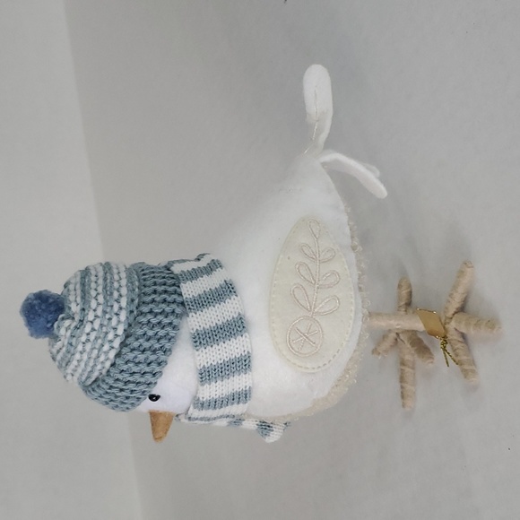 Winter 2022 Spritz Bird from Target “Weft” - Picture 2 of 6